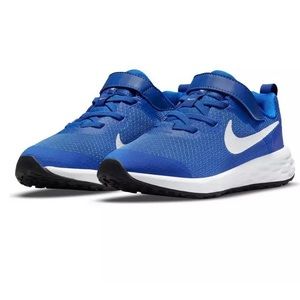 Nike Revolution 6 kids size 13.5